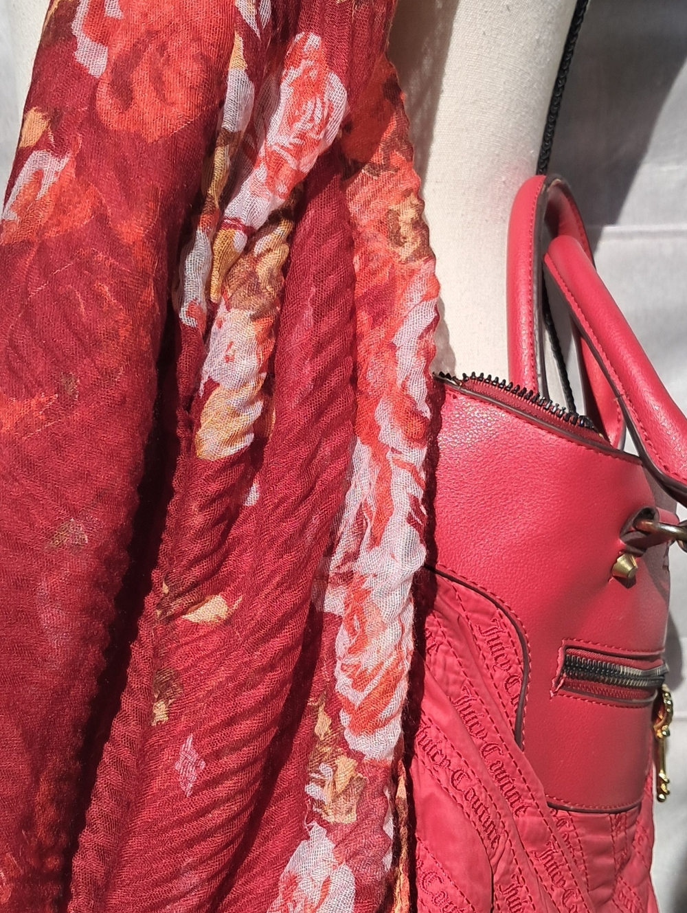 Juicy Couture Red Quilted Shoulder Bag with Gold Hardware Flower Scarf Bundle - Picture 5 of 9